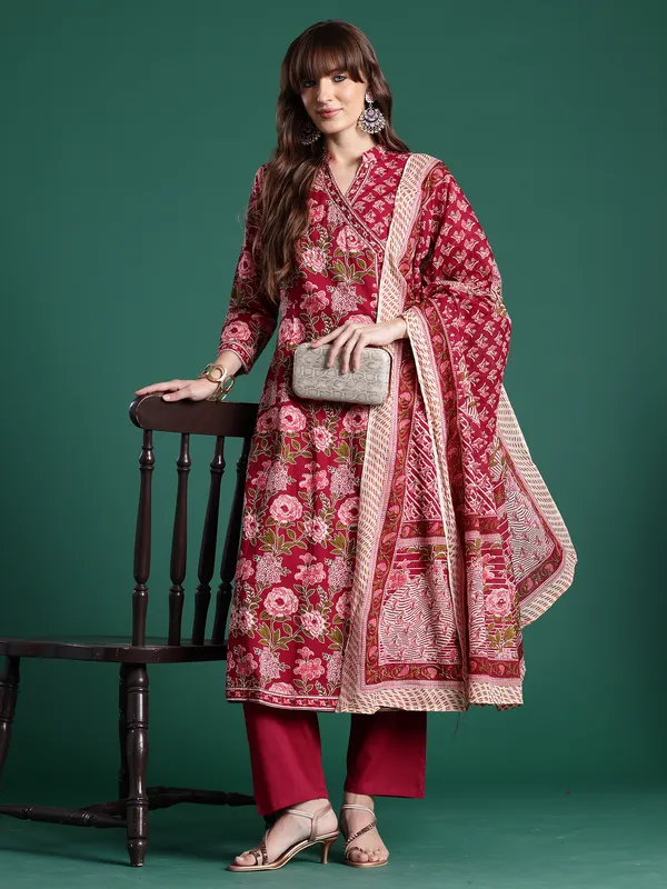 Burgundy_Printed_Pure_Cotton_Kurta_Trouser_Dupatta_Set
