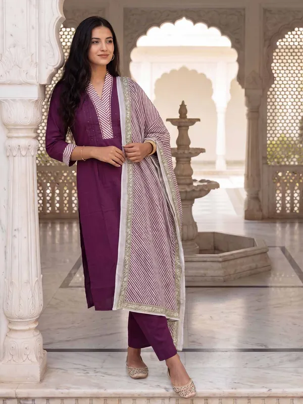 Burgundy_Self_Design_Pure_Cotton_Kurta_Trouser_Dupatta_Set