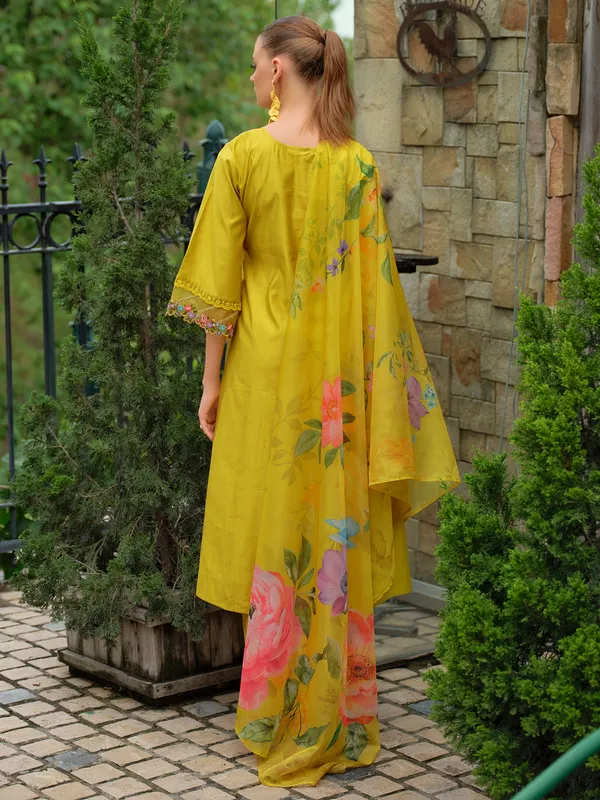 Yellow_Embroidered_Liva_Kurta_Trouser_Dupatta_Set