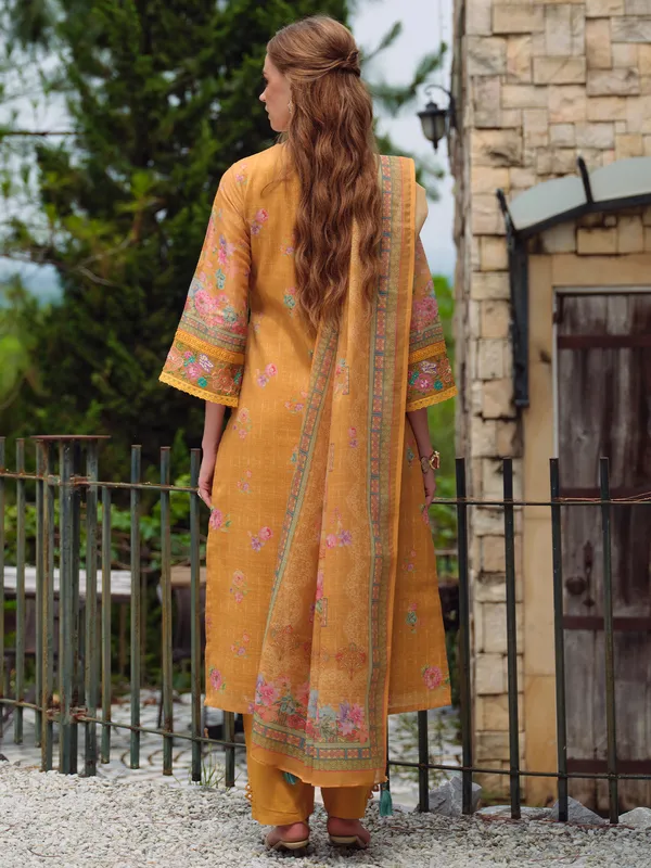 Yellow_Embroidered_Linen_Kurta_Trouser_Dupatta_Set