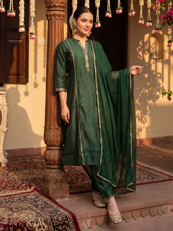 Green_Woven_Design_Liva_Kurta_Trouser_Dupatta_Set