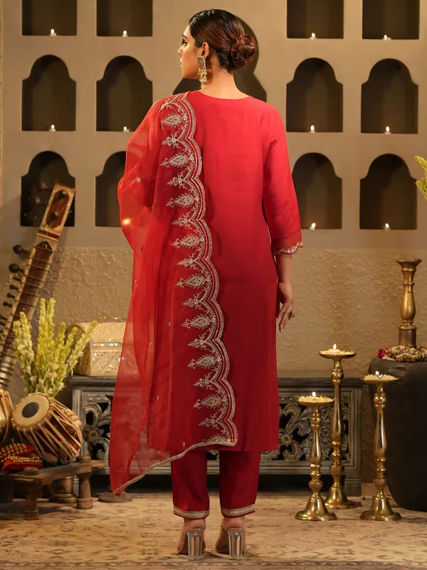 Red_Embroidered_Liva_Kurta_Trouser_Dupatta_Set
