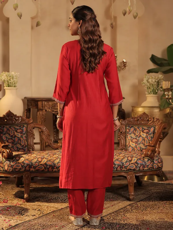 Red_Embroidered_Liva_Kurta_Trouser_Dupatta_Set