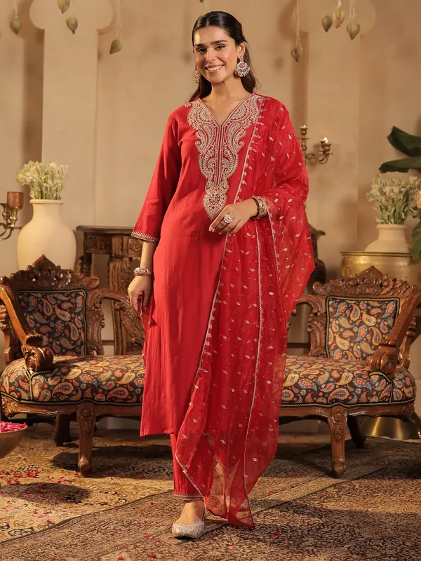 Red_Embroidered_Liva_Kurta_Trouser_Dupatta_Set
