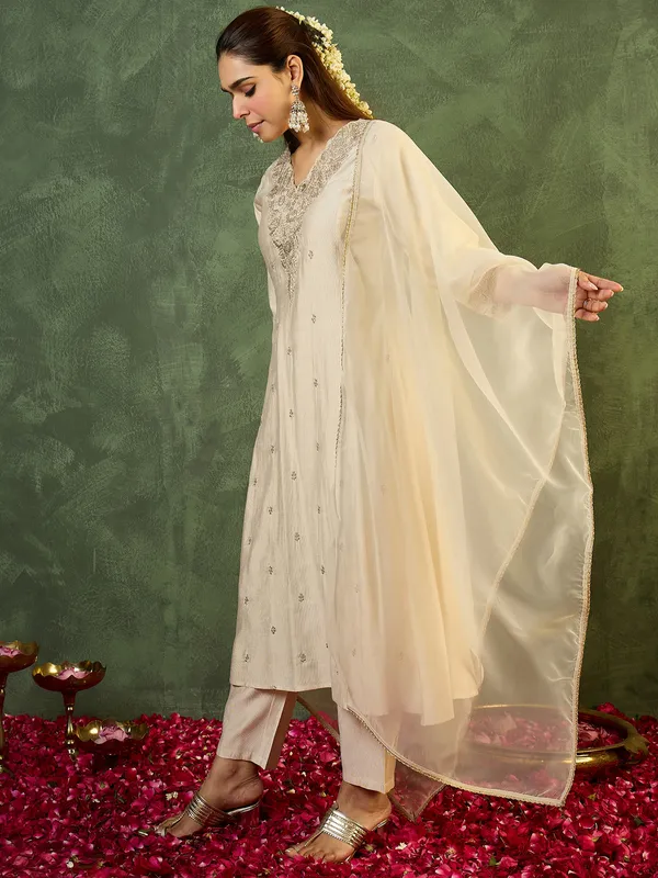 White_Embroidered_Liva_Kurta_Trouser_Dupatta_Set