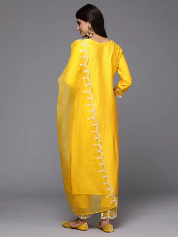 Yellow_Embroidered_Liva_Kurta_Trouser_Dupatta_Set