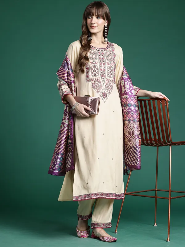 Beige_Embroidered_Viscose_Rayon_Kurta_Trouser_Dupatta_Set