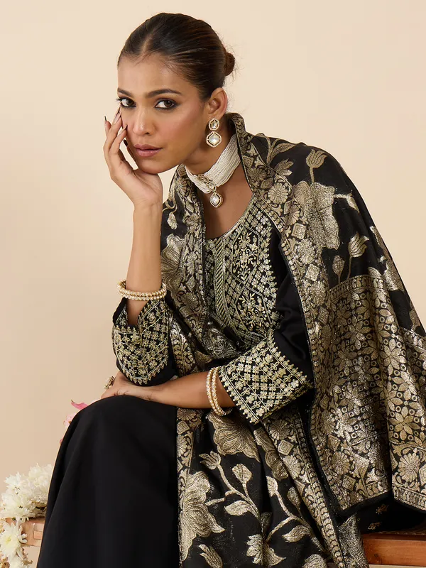 Black_Embroidered_Viscose_Rayon_Kurta_Trouser_Dupatta_Set