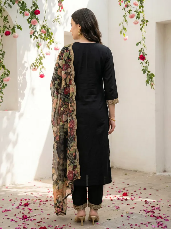 Black_Viscose_Rayon_Embroidered_Kurta_Trouser_Dupatta_Set