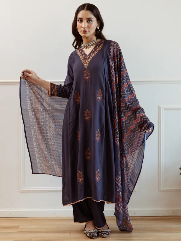 Blue_Embroidered_Viscose_Rayon_Kurta_Trouser_Dupatta_Set