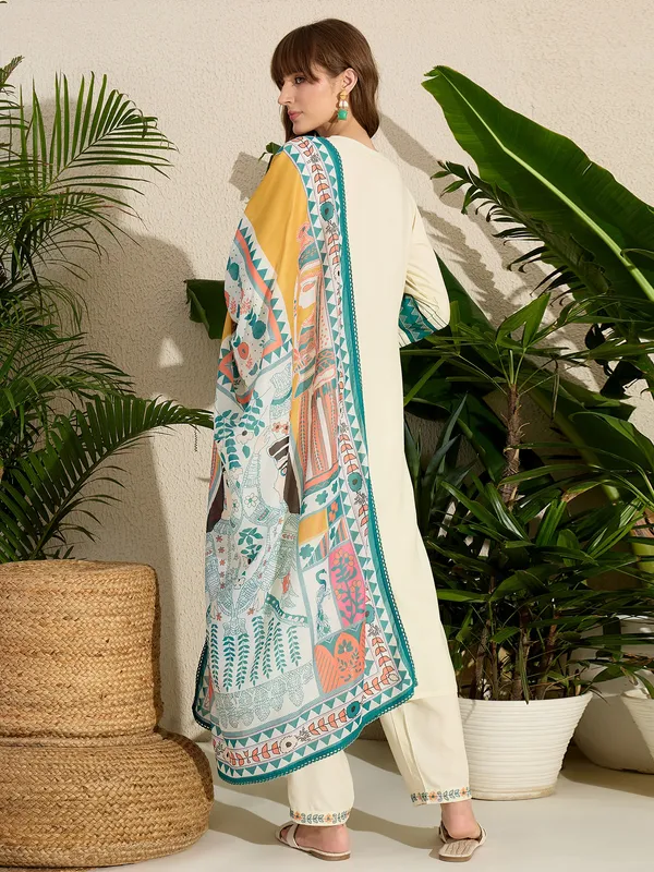 Cream_Embroidered_Viscose_Rayon_Kurta_Trouser_Dupatta_Set