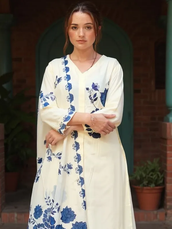 Off_White_Printed_Viscose_Rayon_Kurta_Trouser_Dupatta_Set