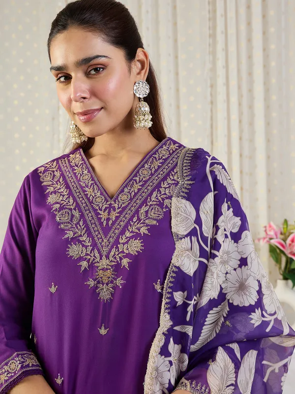 Purple_Embroidered_Straight_Kurta_Salwar_With_Dupatta_set