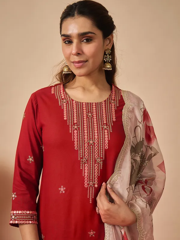 Orange_Embroidered_Viscose_Rayon_Kurta_Trouser_Dupatta_Set