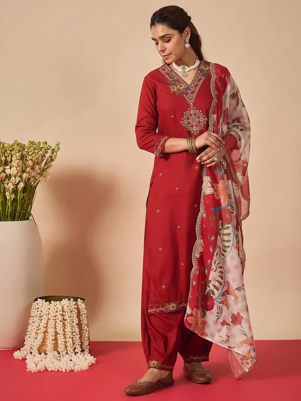Orange_Embroidered_Viscose_Rayon_Kurta_Trouser_Dupatta_Set