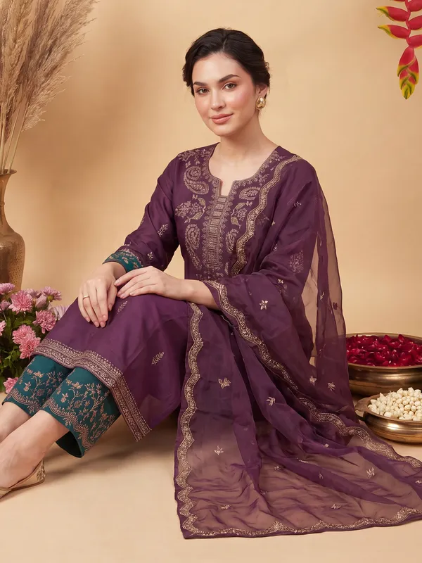 Burgundy_Embroidered_Straight_Kurta_Trousers_With_Dupatta_Set