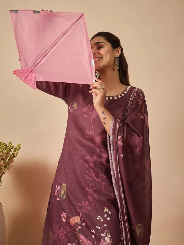 Burgundy_Printed_Linen_Kurta_Trouser_Dupatta_Set