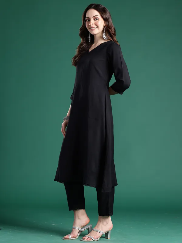 Black_Printed_Pure_Cotton_Kurta_Trouser_Dupatta_Set