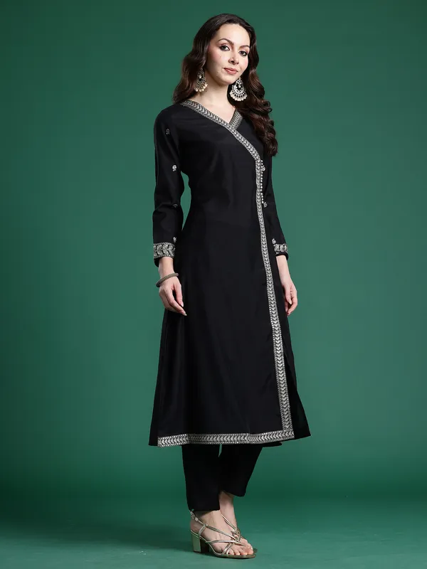 Black_Embroidered_Silk_Kurta_Trouser_Dupatta_Set