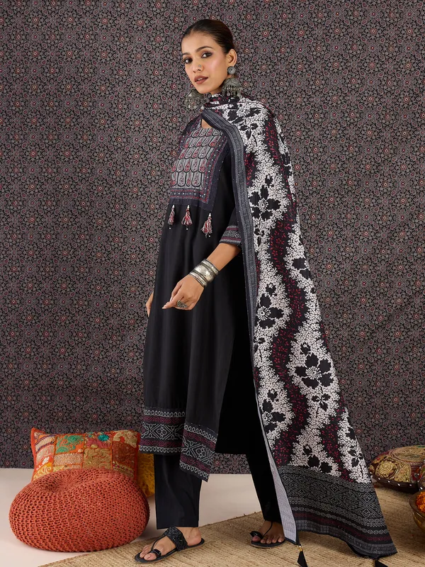 Black_Pure_Cotton_Printed_Kurta_Trouser_Dupatta_Set