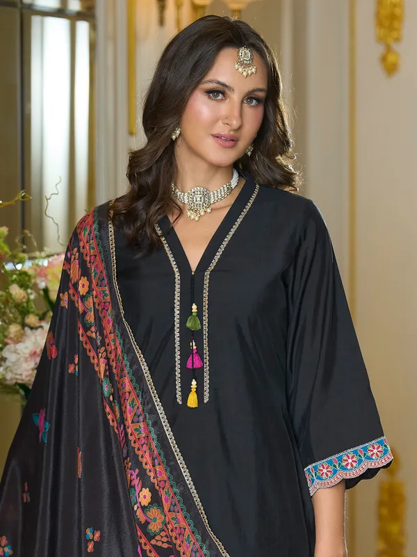 Black_Embroidered_Silk_Blend_Kurta_Trouser_Dupatta_Set