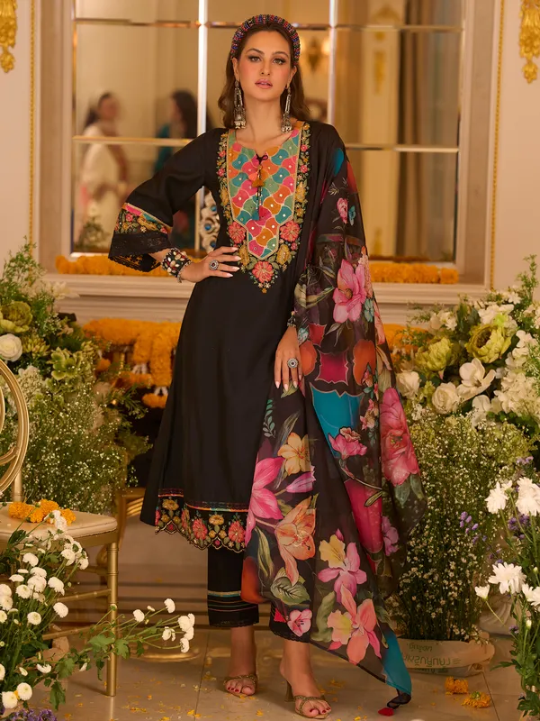 Black_Embroidered_Silk_Kurta_Trouser_Dupatta_Set
