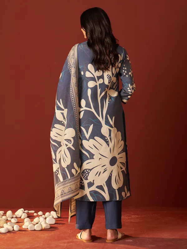 Blue_Printed_Silk_Blend_Kurta_Trouser_Dupatta_Set