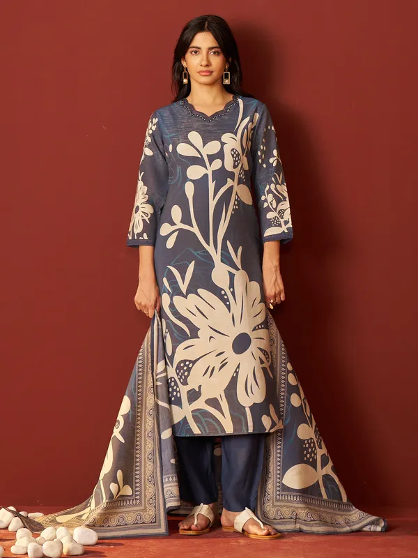 Blue_Printed_Silk_Blend_Kurta_Trouser_Dupatta_Set
