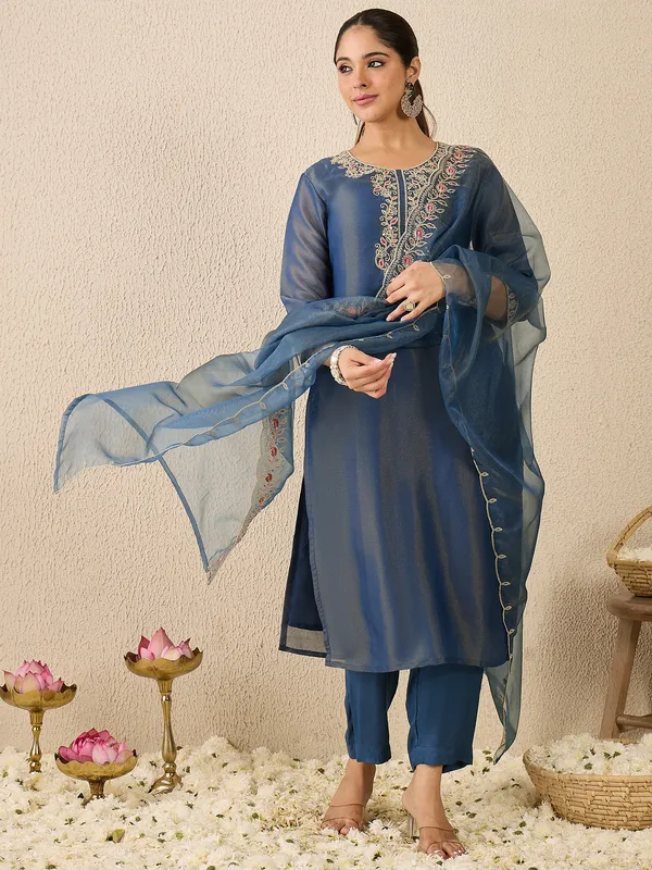Blue_Embroidered_Liva_Kurta_Trouser_Dupatta_Set