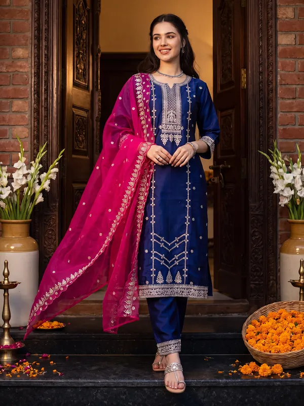 Purple_Embroidered_Straight_Kurta_Trousers_With_Dupatta_Set
