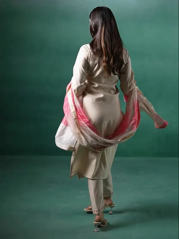 Cream_Embroidered_Silk_Kurta_Trouser_Dupatta_Set