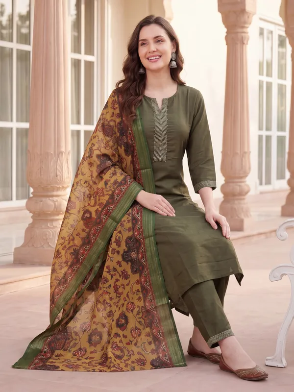 Green_Yoke_Design_Silk_Blend_Kurta_Trouser_Dupatta_Set