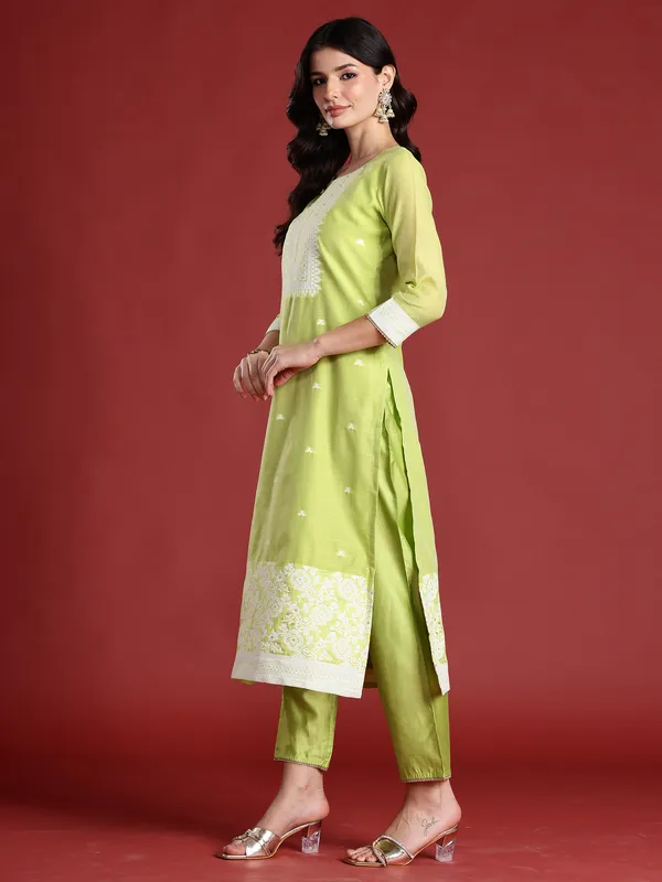 Green_Silk_Blend_Printed_Kurta_Trouser_Dupatta_Set