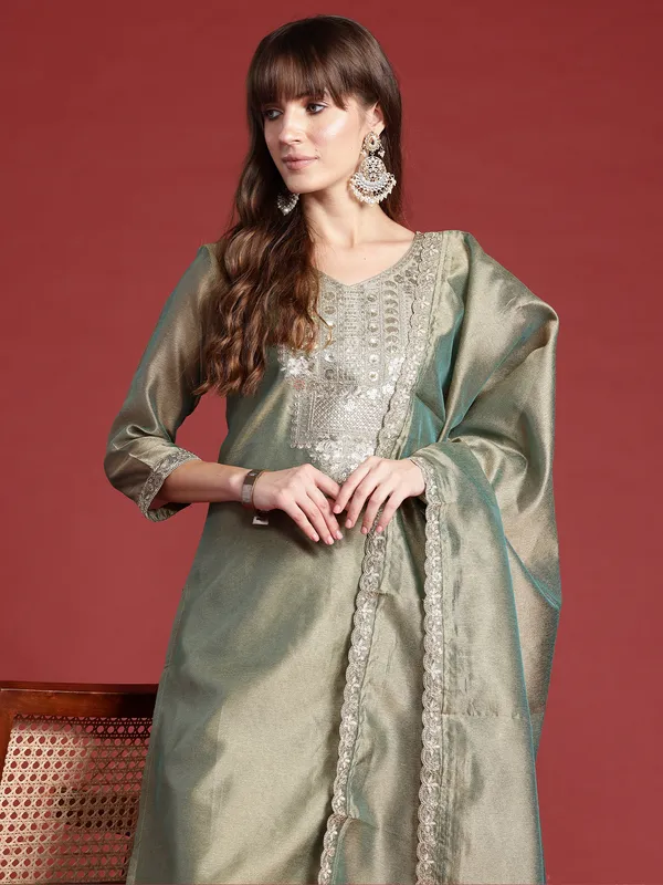 Green_Embroidered_Liva_Kurta_Trouser_Dupatta_Set