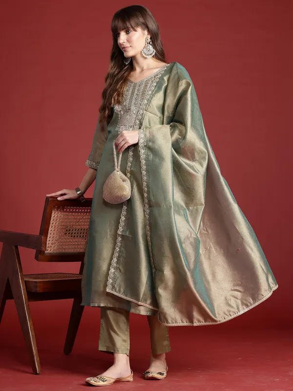 Green_Embroidered_Liva_Kurta_Trouser_Dupatta_Set