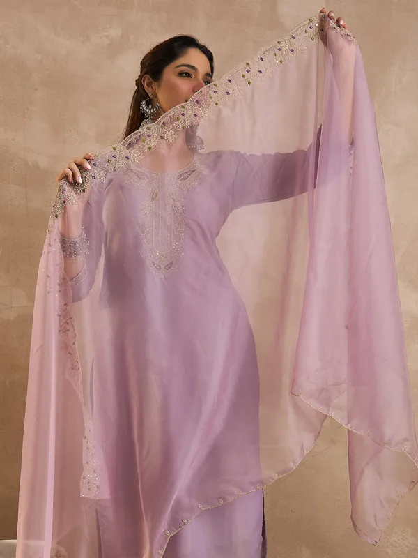 Lavender_Embroidered_Straight_Kurta_Trousers_With_Dupatta_Set