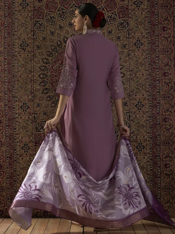Lavender_Embroidered_Silk_Blend_Kurta_Trouser_Dupatta_Set