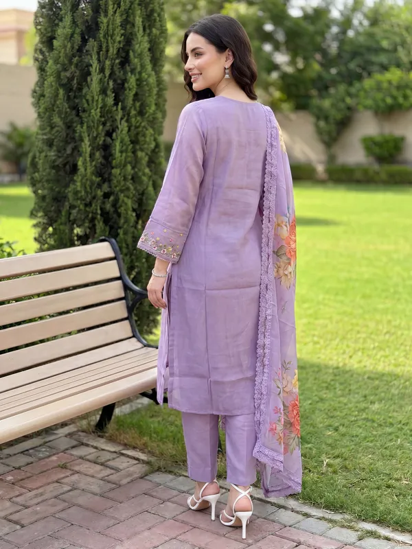 Lavender_Embroidered_Silk_Blend_Kurta_Trouser_Dupatta_Set