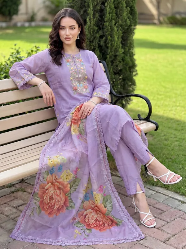 Lavender_Embroidered_Silk_Blend_Kurta_Trouser_Dupatta_Set