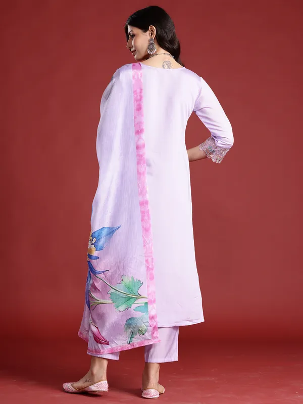 Lavender_Embroidered_Silk_Blend_Kurta_Trouser_Dupatta_Set