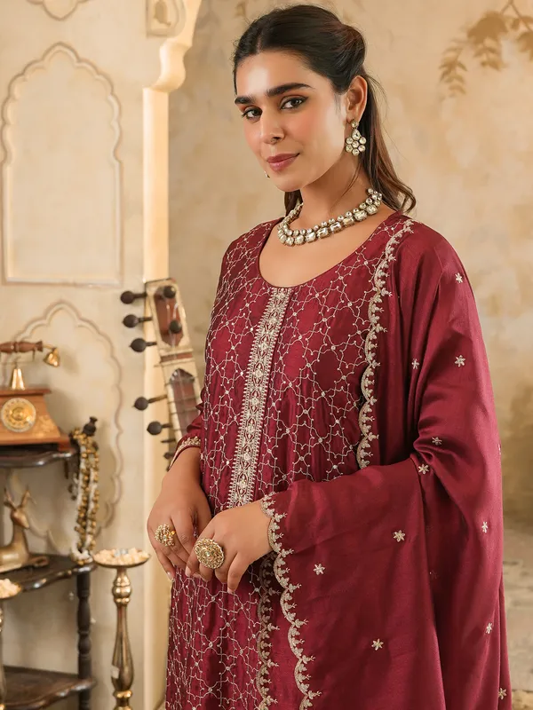 Maroon_Embroidered_Straight_Kurta_Trousers_With_Dupatta_Set