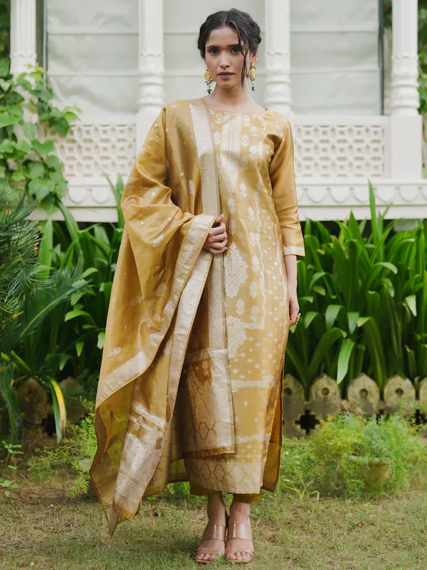 Mustard_Woven_Design_Silk_Blend_Kurta_Trouser_Dupatta_Set