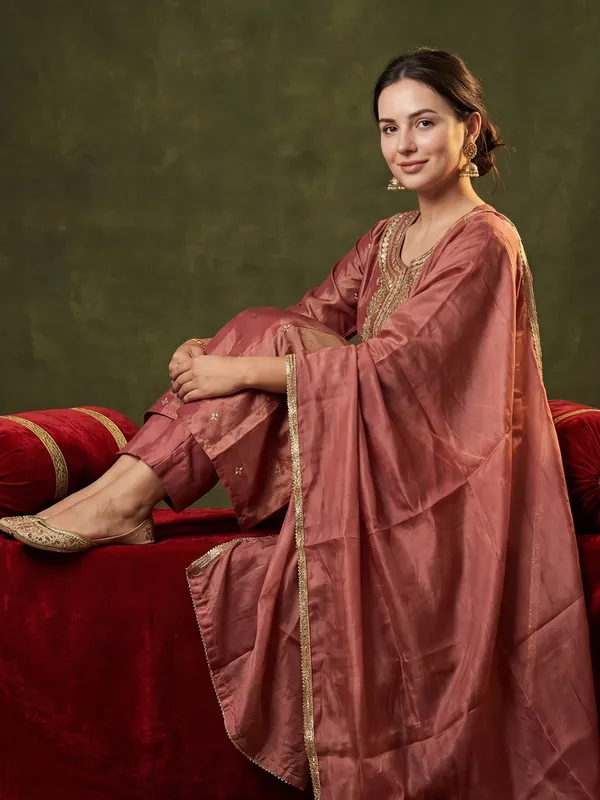 Mauve_Embroidered_Silk_Blend_Kurta_Trouser_Dupatta_Set