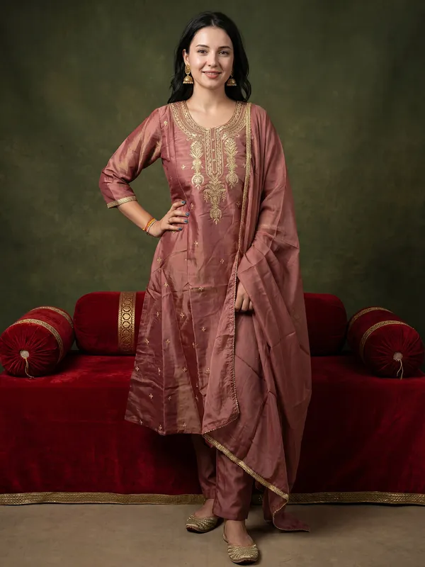 Mauve_Embroidered_Silk_Blend_Kurta_Trouser_Dupatta_Set