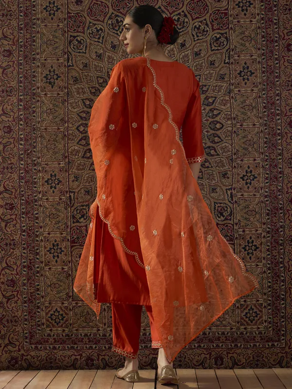 Orange_Embroidered_Silk_Blend_Kurta_Trouser_Dupatta_Set