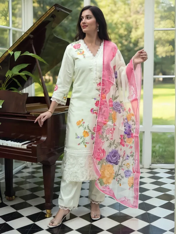 Off_White_Embroidered_Silk_Kurta_Trouser_Dupatta_Set