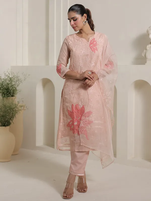 Peach_Embroidered_Organza_Kurta_Trouser_Dupatta_Set