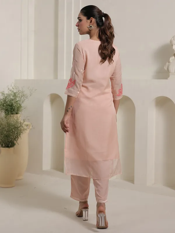 Peach_Embroidered_Organza_Kurta_Trouser_Dupatta_Set