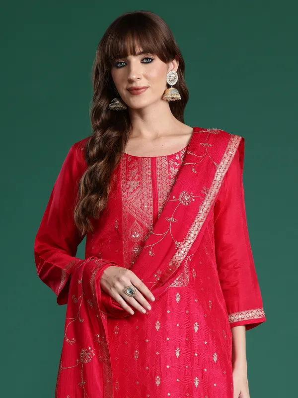 Pink_Woven_Design_Silk_Blend_Kurta_Trouser_Dupatta_Set