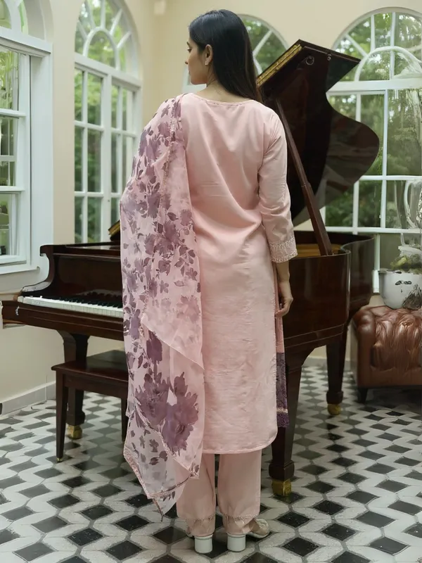 Pink_Embroidered_Silk_Kurta_Trouser_Dupatta_Set
